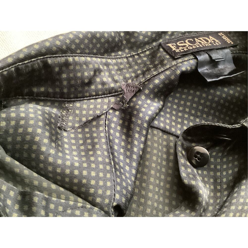 Vintage Escada 100% Silk Button Up Blouse green & black Geometric Print Size XL - Picture 6 of 9